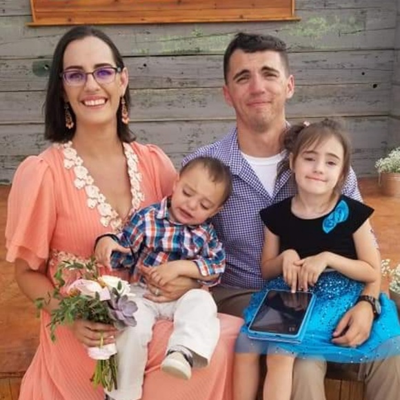 Meet your Posher, Aurora - Picture 11 of 15